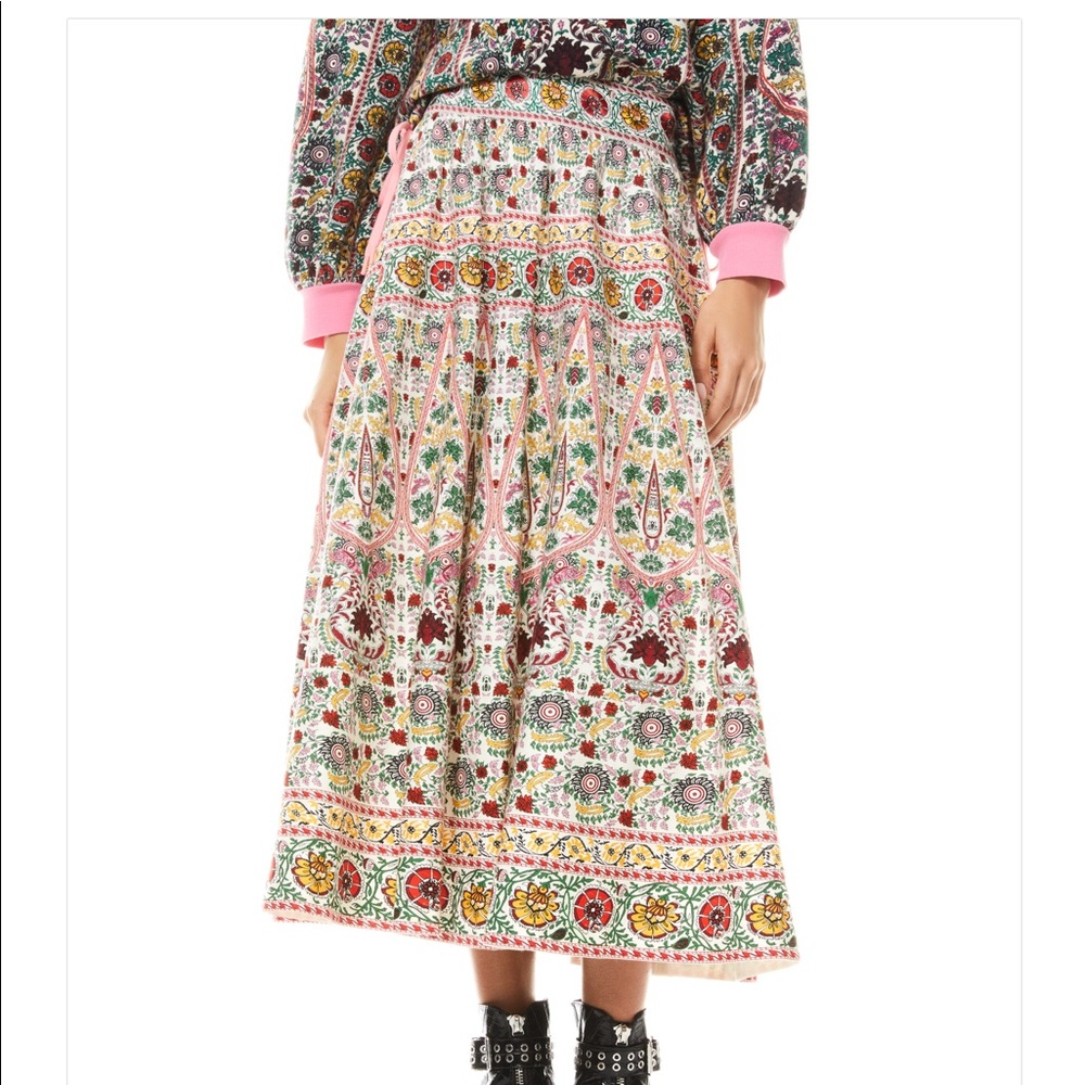 Alice and Olivia Earla embroidered midi skirt
